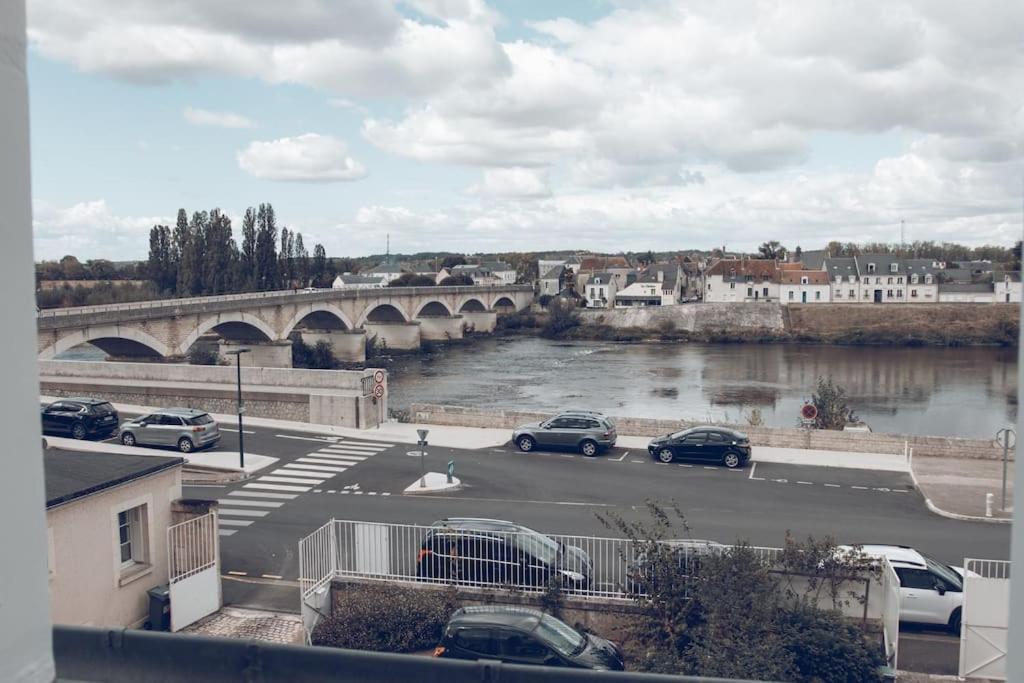 Le Concorde En Plein Centre Apartment Amboise Exterior photo
